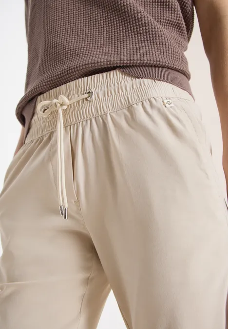 Mid Waist Slim Leg Hose im Casual Fit grain beige