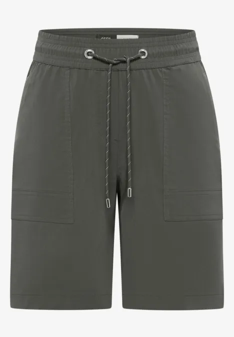 Lässige Olivegrüne Shorts mit elastischem Bund, Kordelzug und aufgesetzten Taschen.