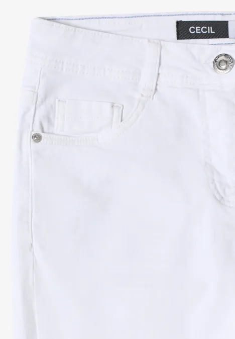 3/4 Slim Leg jeans in Slim Fit White
