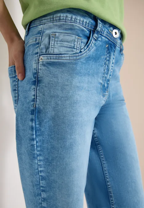 High Waist Wide Leg Jeans im Loose Fit light blue washed