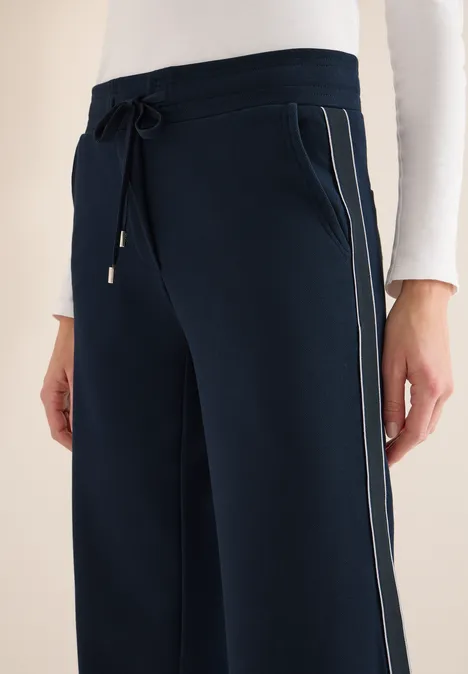 Pantalon piqué avec tape universal blue Pantalon piqué avec tape universal blue