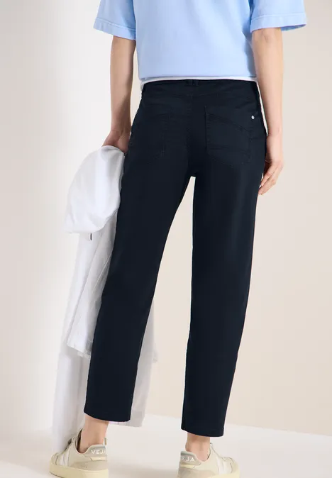 Mid Waist Slim Leg Hose im Casual Fit universal blue