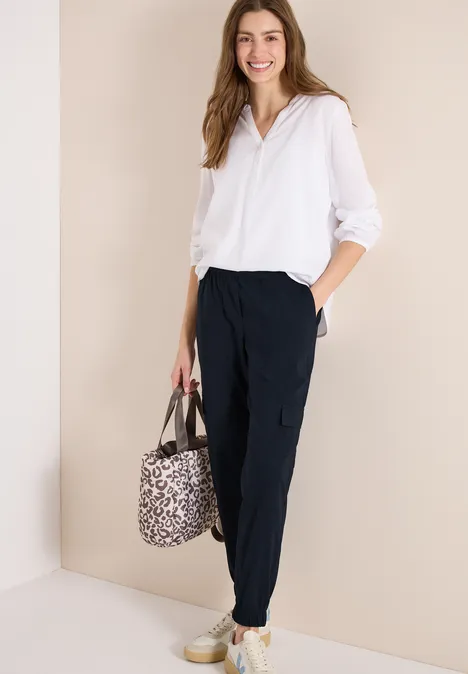 Spodnie z wąskimi nogawkami Mid Waist w stylu cargo universal blue