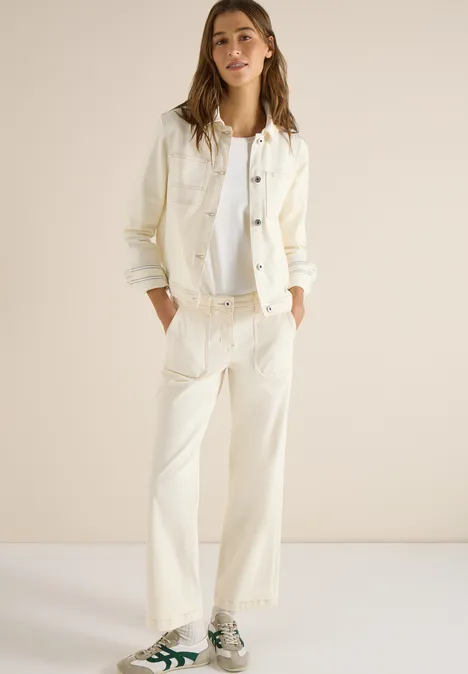 Jeans met opgezette zakken pearl beige