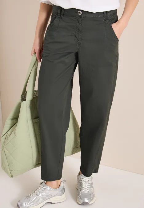 Mid Waist Barrel Leg Hose im Casual Fit clear khaki Mid Waist Barrel Leg Hose im Casual Fit clear khaki