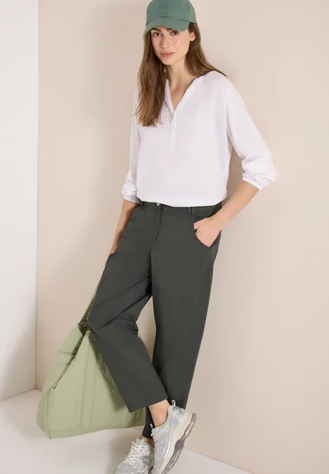 Mid Waist Barrel Leg Hose im Casual Fit clear khaki Mid Waist Barrel Leg Hose im Casual Fit clear khaki