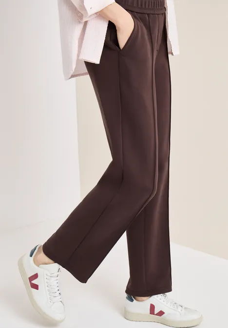 Pantalon Straight Legs macchiato brown