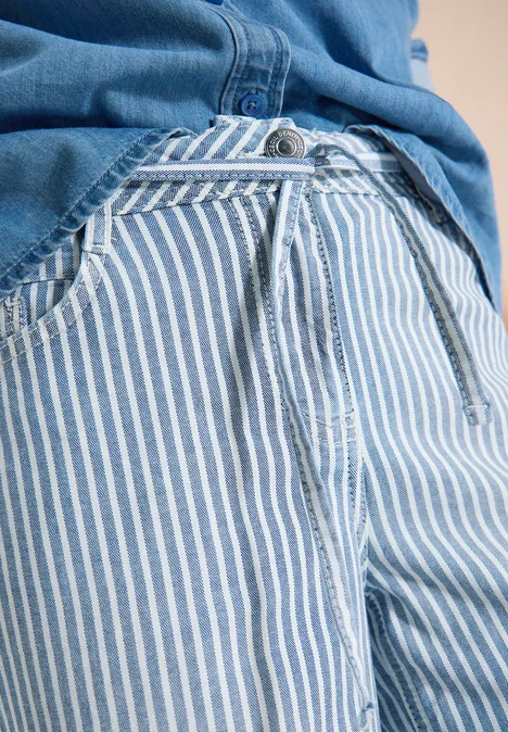 Wide Flared Leg Jeans mit Streifen mid blue wash