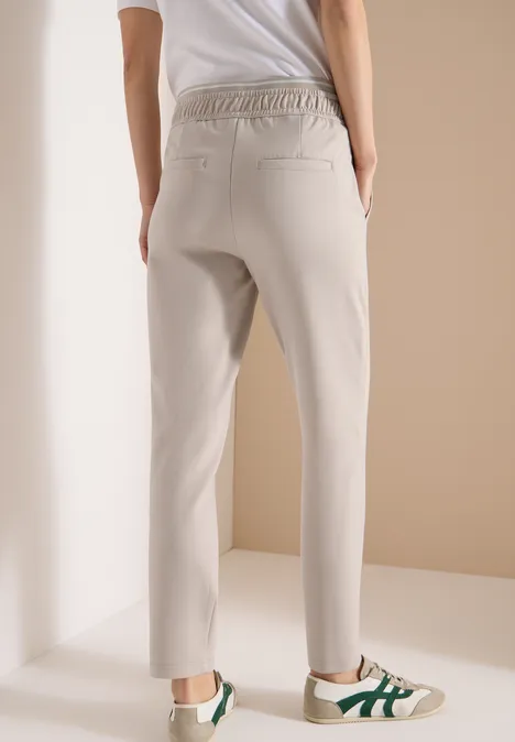 Pantalon Mid Waist Slim Leg en Casual Fit grain beige