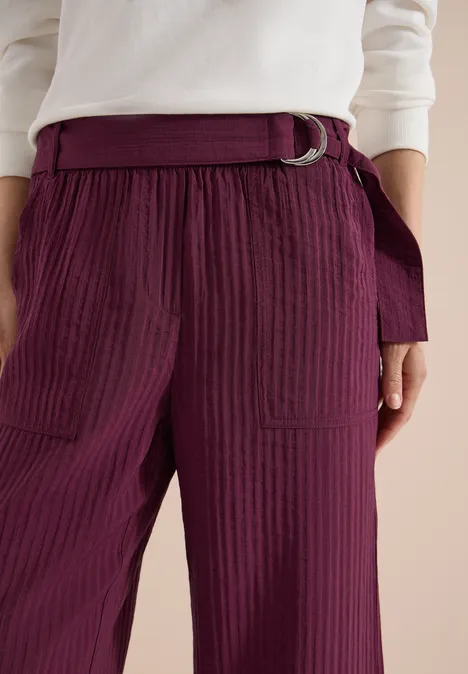 High Waist Wide Leg Hose im Loose Fit sweet grape red