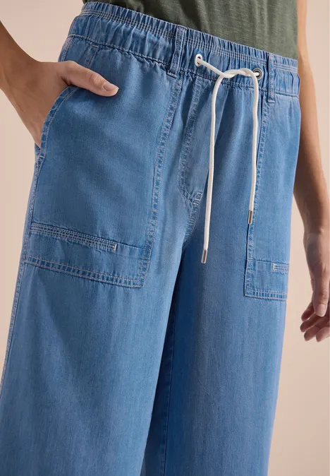 High Waist Wide Leg Hose im Loose Fit mid blue wash High Waist Wide Leg Hose im Loose Fit mid blue wash