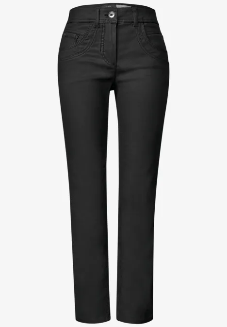 Mid Waist Straight Leg Hose im Slim Fit Black Schwarze, gerade geschnittene Jeanshose mit hohem Bund und Knopfverschluss.