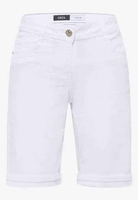 Weiße Damen-Bermuda-Shorts mit Umschlagsaum, Knopfverschluss und Taschen.