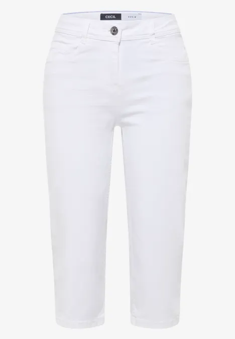 Weiße Capri-Jeans mit Knopf- und Reißverschluss, schlichtes Design.