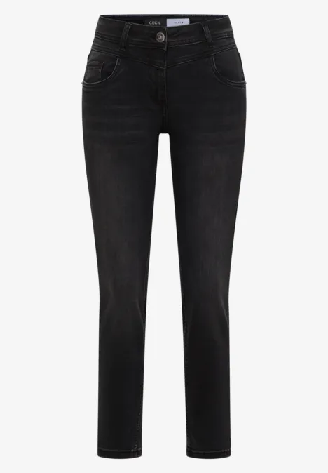 Zwarte damesjeans met rechte pijpen, vijf zakken en knoopsluiting.