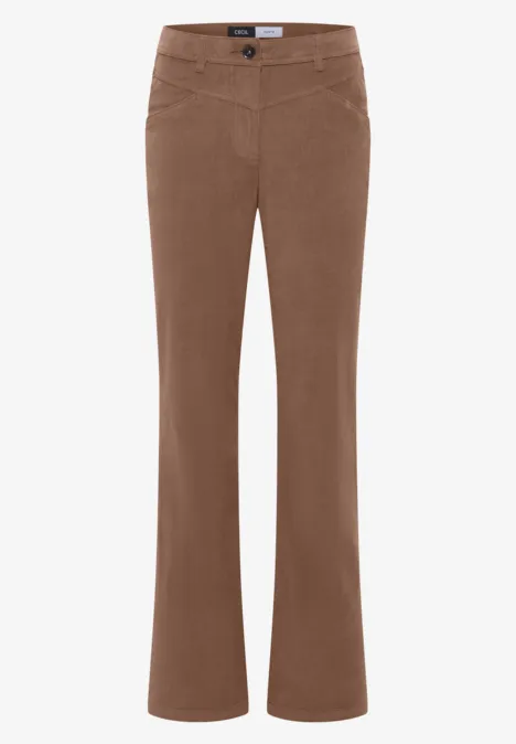 High Waist Bootcut Hose im Slim Fit earthy taupe Helle braune Damenhose mit ausgestelltem Bein und mittlerer Taille.