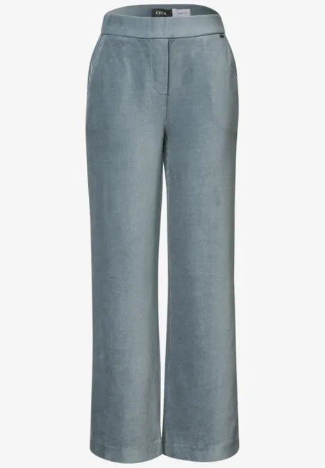 Helle, gerade geschnittene Damenhose mit weitem Bein und elastischem Bund.