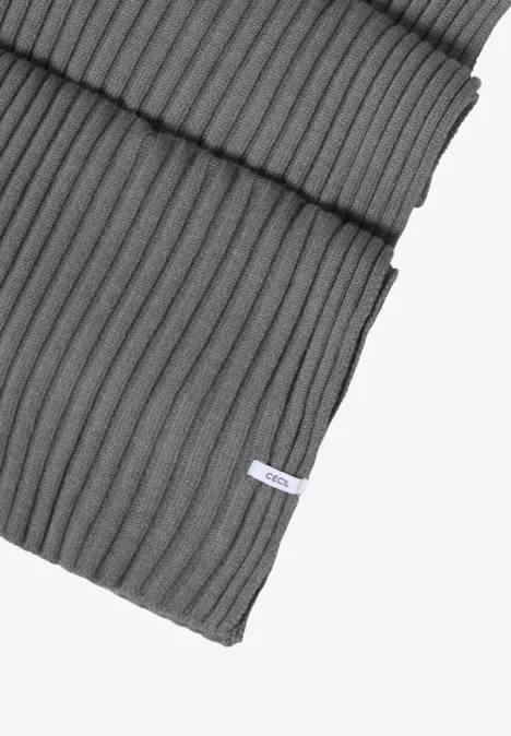 Strickschal pastel olive