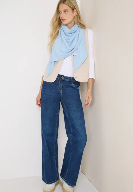 Kuscheliges Dreieckstuch sporty light blue melange