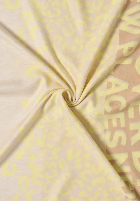 Kuscheliger Loop Schal iced yellow