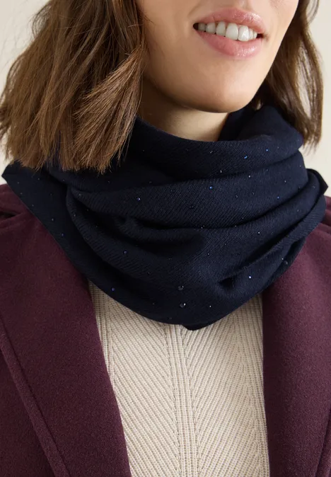 Schal mit Schmucksteinen urban dark blue Schal mit Schmucksteinen urban dark blue