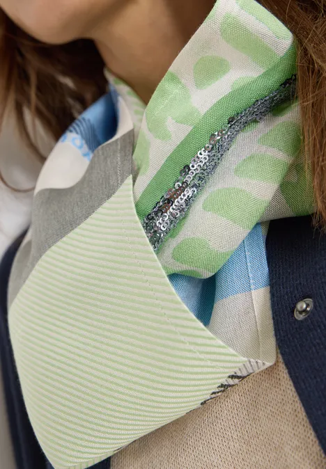 Gestructureerde lusjessjaal bamboo green