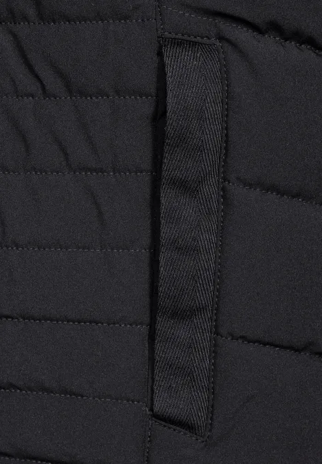 Gewatteerde jas met hoge kraag Black