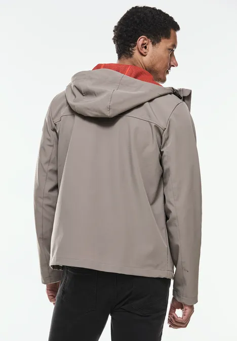 Sportive Funktionsjacke timber brown