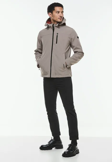 Sportive Funktionsjacke timber brown