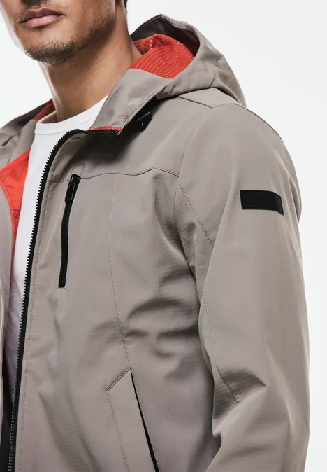 Sportive Funktionsjacke timber brown