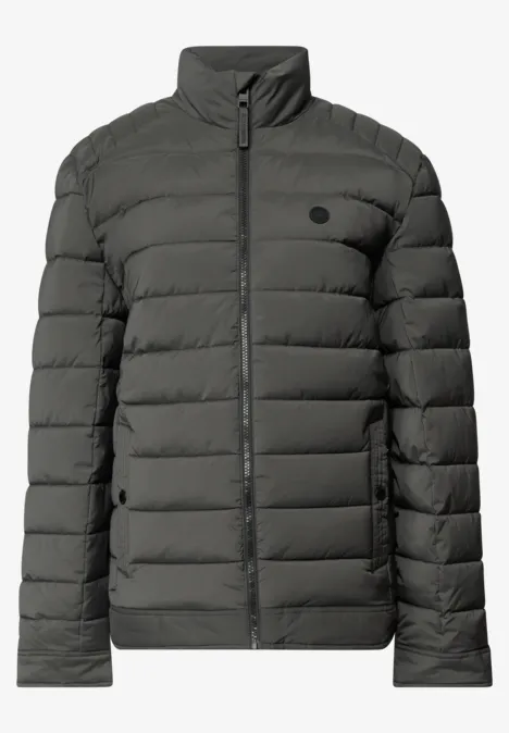 Dunkelgraue, gesteppte Steppjacke mit Stehkragen und Reißverschluss.