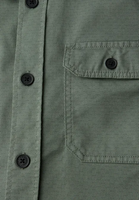 Overshirt farbowany metodą Garment Dye dusty mint