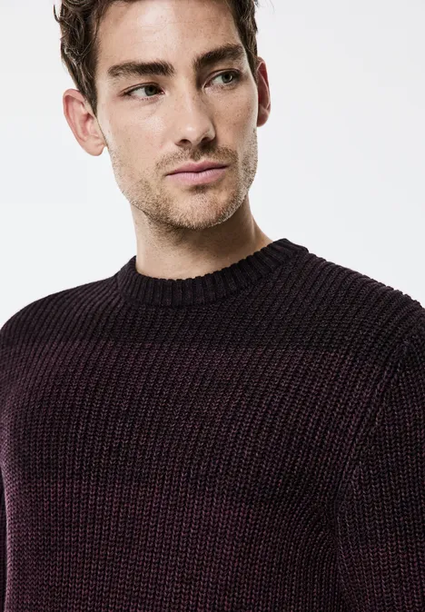 Pull-over en tricot mouliné ink red