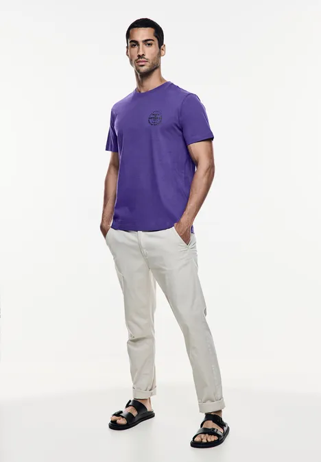 T-Shirt mit Brustprint ultra violet
