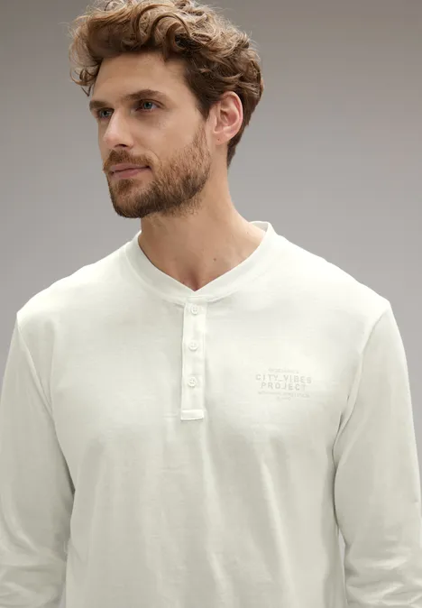 Henley-shirt met print op de borst broken white