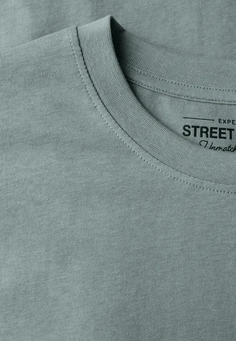Basic T-Shirt in Unifarbe silver green