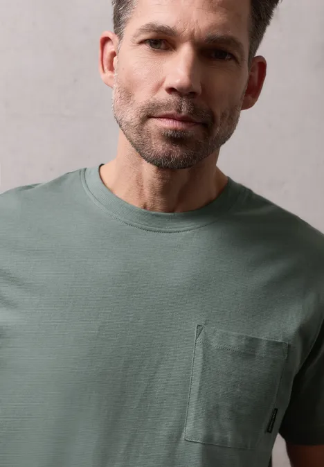 T-Shirt mit Brusttasche dusty mint