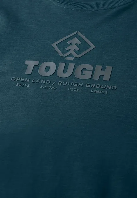 Navyblaues T-Shirt mit Rautensymbol, 'TOUGH'-Schriftzug und kleinem 'Open Land / Rough Ground'-Text.