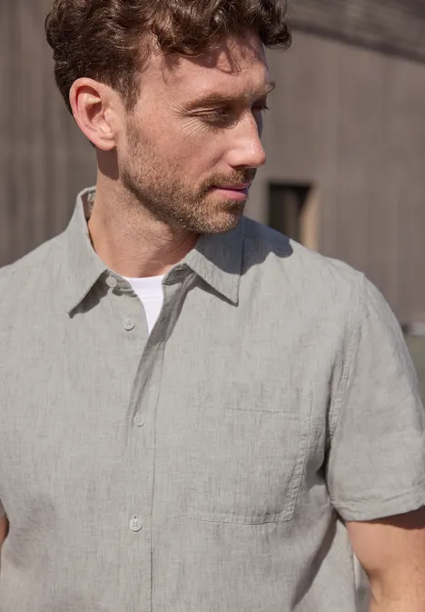 Kurzarm Hemd aus Leinenmix oak brown