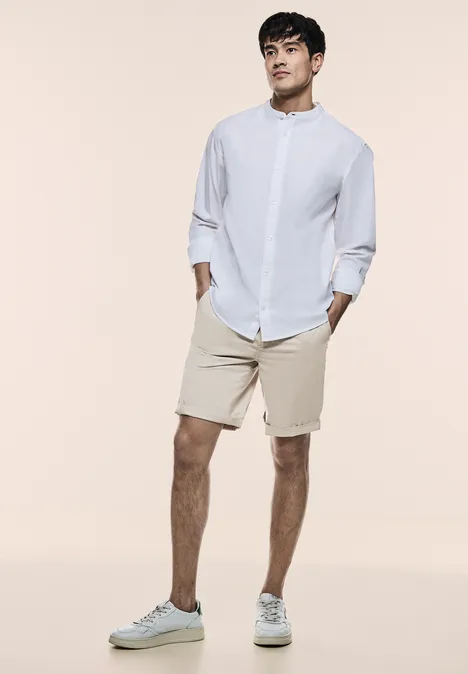 Relaxed Fit Chinoshorts light sand beige