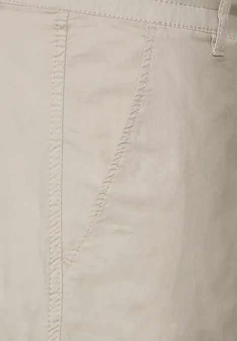 Relaxed Fit Chinoshorts light sand beige