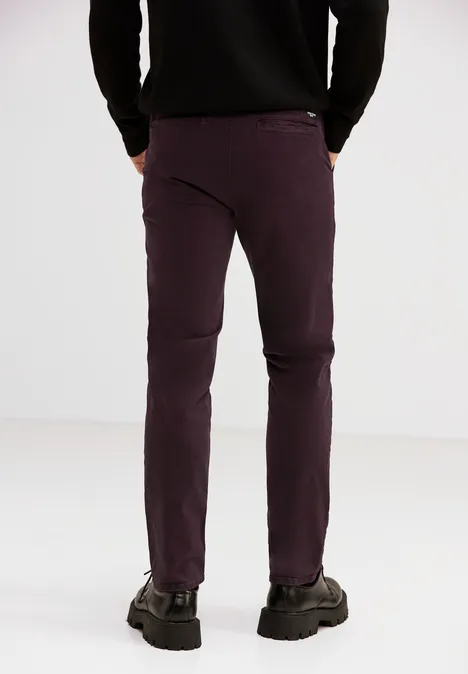 Comfort Chino ink red