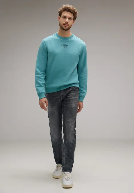 Regular Fit used Jeans dark grey coloured backside