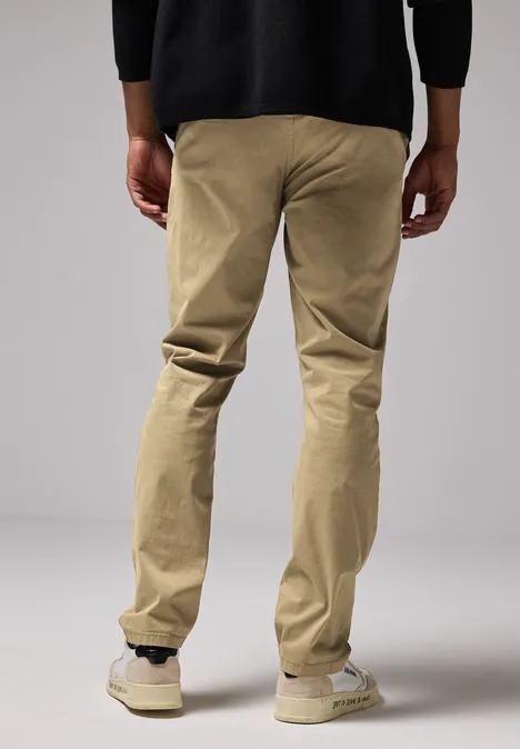 Sommer Chino dune sand