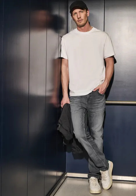 Graue Regular Fit Jeans mid grey wash