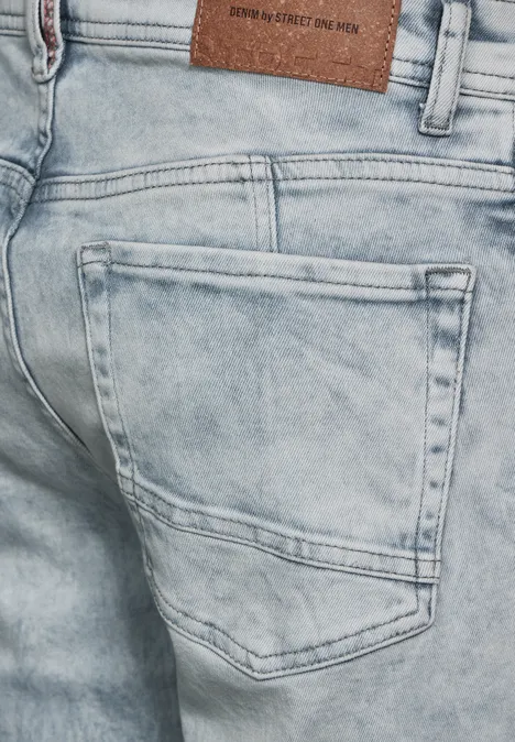 Jeans im Regular Fit iced grey random wash