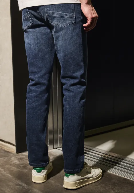 Jeans im Slim Fit indigo blue wash