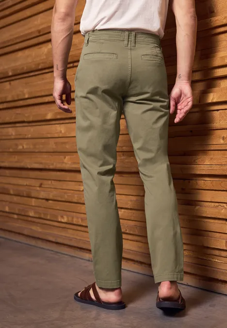 Klassieke chino almond brown