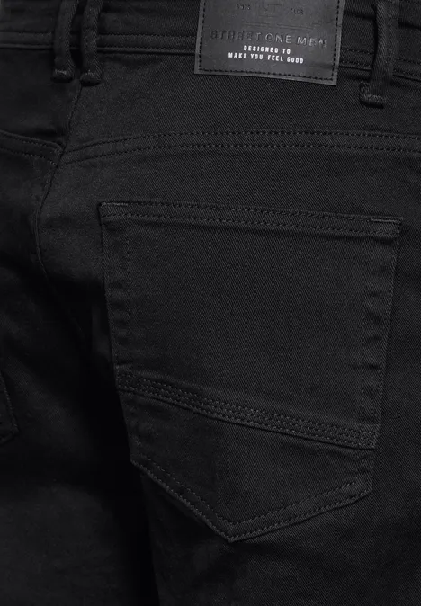Jeansy o kroju Regular Fit clean black