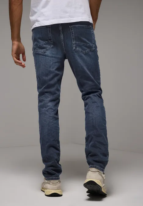 Jeans à la coupe régulière dark blue coated